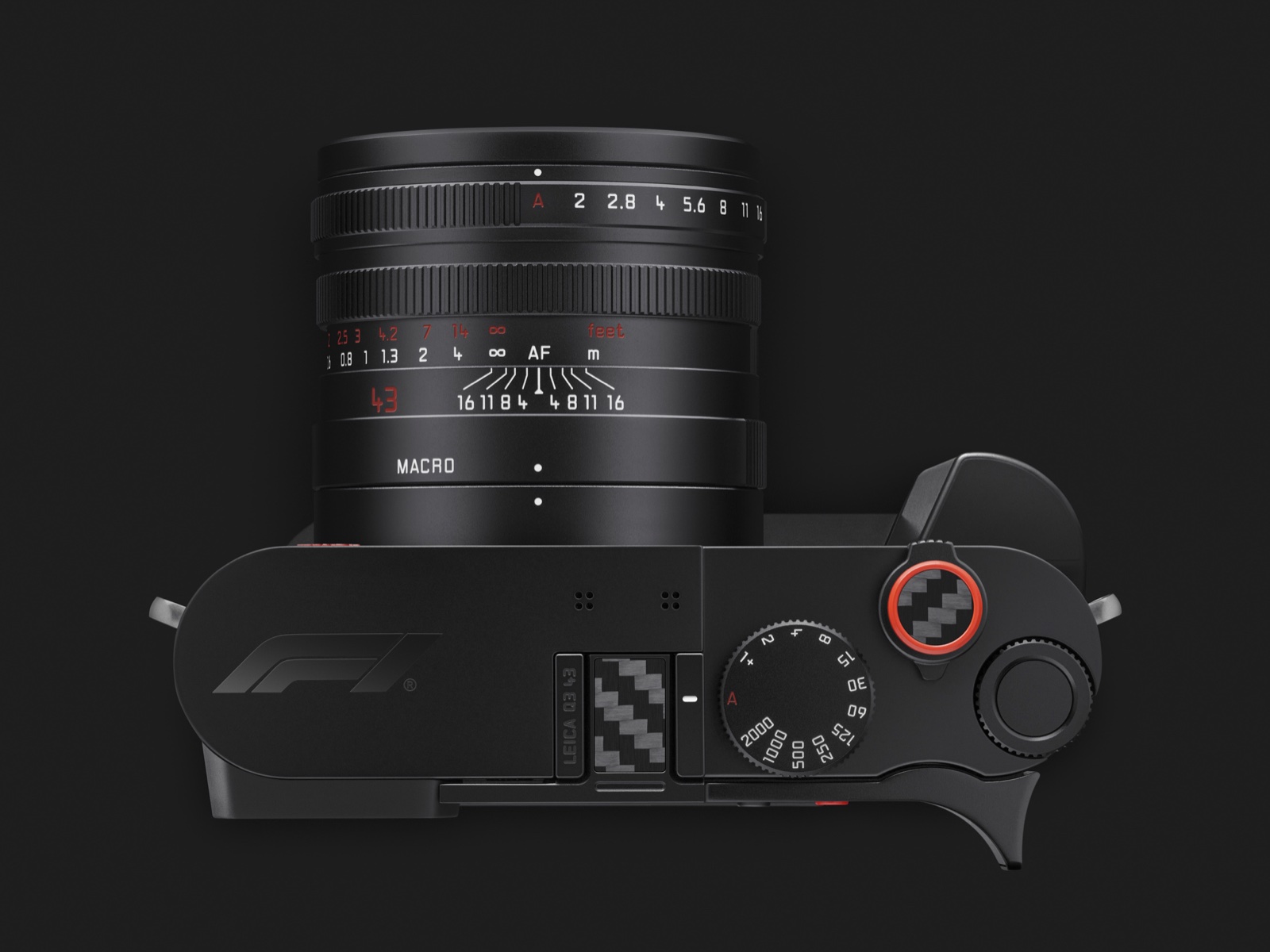 Leica Q3 43 Formula 1 Edition 상판