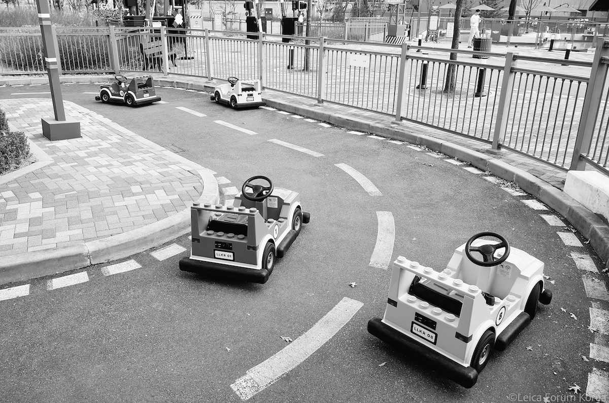 leica-T-1856-1-2.jpg